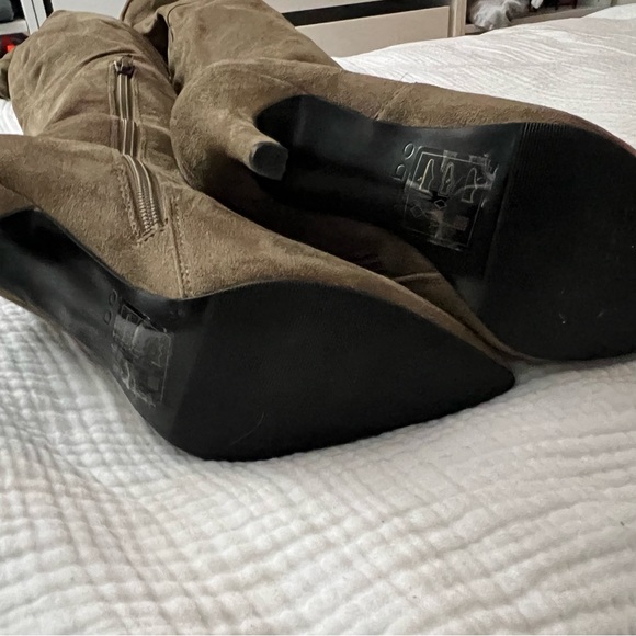 Aldo thigh high boots. - Picture 3 of 3